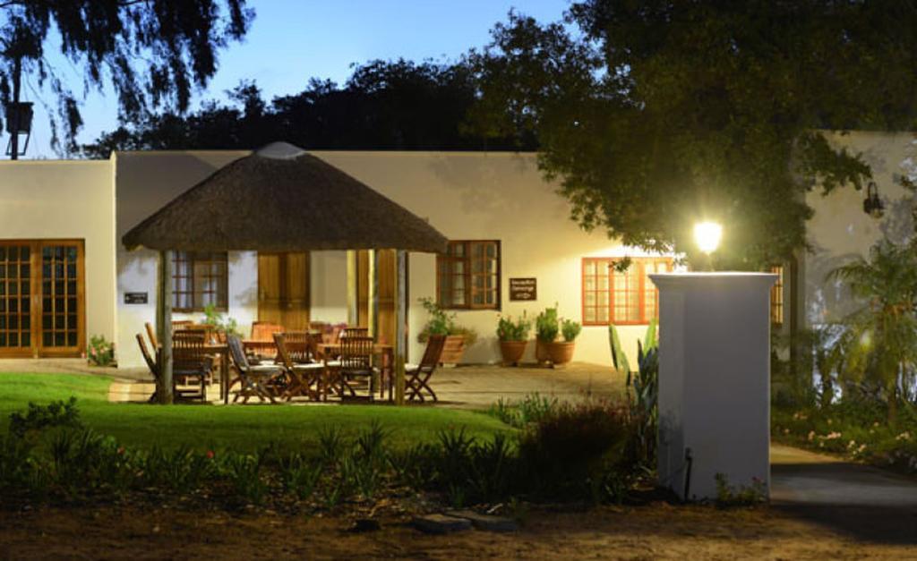 סטלנבוש Rosenview Guest House מראה חיצוני תמונה