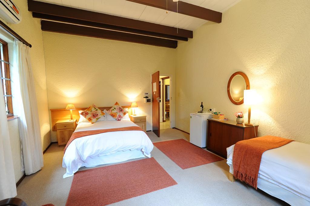 סטלנבוש Rosenview Guest House מראה חיצוני תמונה