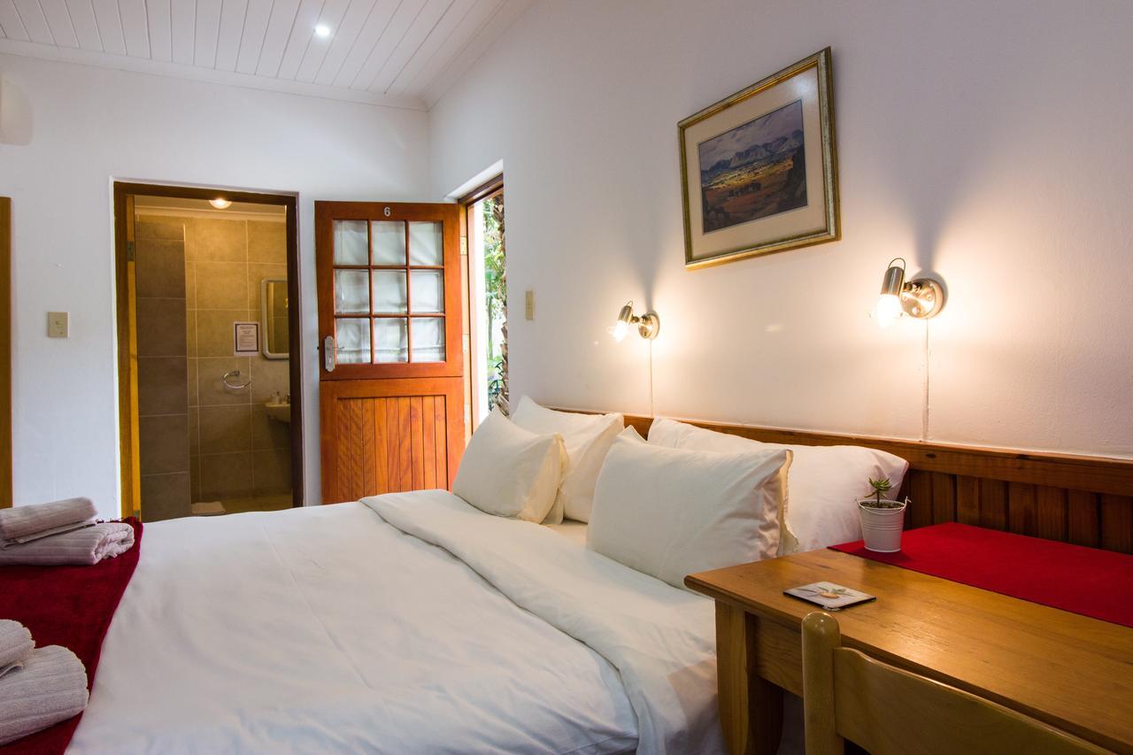 סטלנבוש Rosenview Guest House מראה חיצוני תמונה